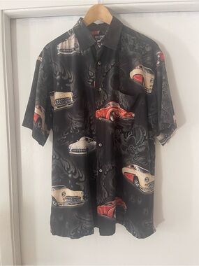 Reel Legends Black Short-Sleeve Retro Car Print Button-Up